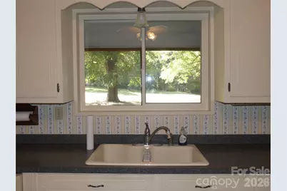 7871 Howard Avenue, Kannapolis, NC 28081 - Photo 11