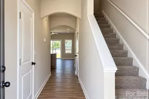 5913 Wallace Ave, Charlotte, NC 28212 - Photo 3