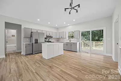 187 Williams Street, York, SC 29745 - Photo 9
