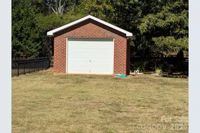 3203 McGee Lane, Monroe, NC 28110 - Photo 3