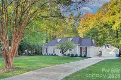 9716 Hinson Drive, Matthews, NC 28105 - Photo 3