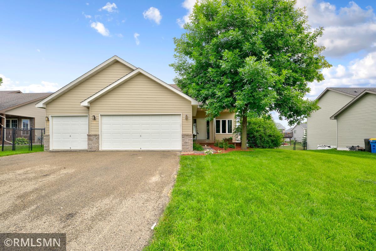 326 10th Ave NE, Lonsdale, MN 55046 MLS 6025427 Coldwell Banker