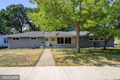531 Wilson Avenue NE, Saint Cloud, MN 56304 - Photo 1