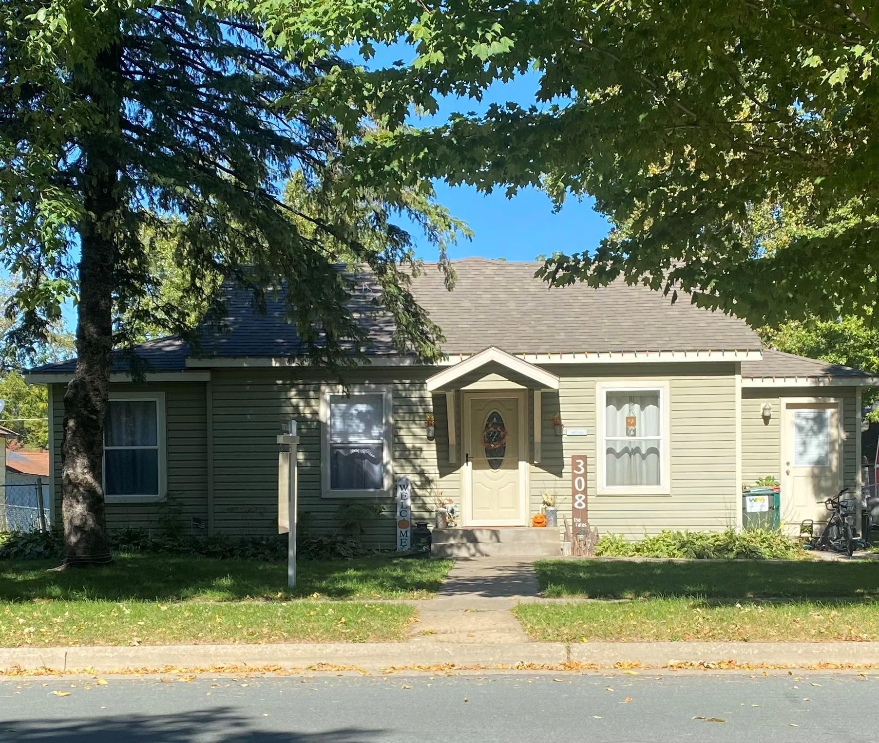 308 E Main St, Dodge Center, MN 55927 MLS 6105998 Coldwell Banker