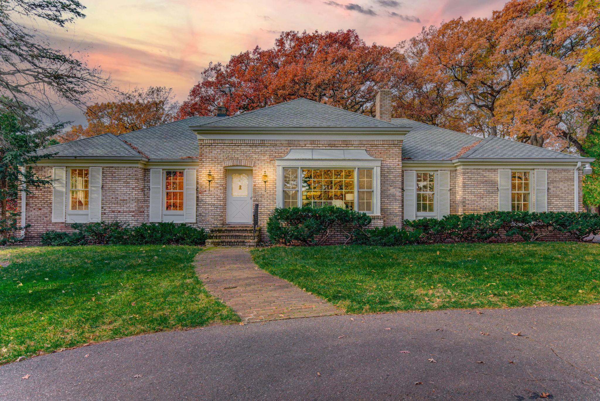 27 Echo St, Dellwood, MN 55110 MLS 6108710 Coldwell Banker