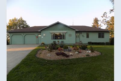 104 Swanson Drive - Photo 1