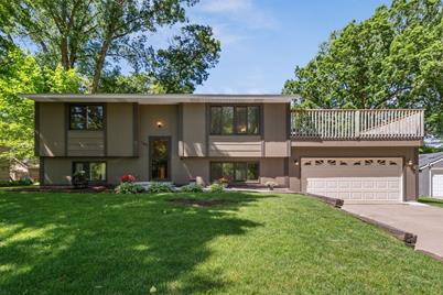 125 Glenmar Avenue, Mahtomedi, MN 55115 - Photo 1