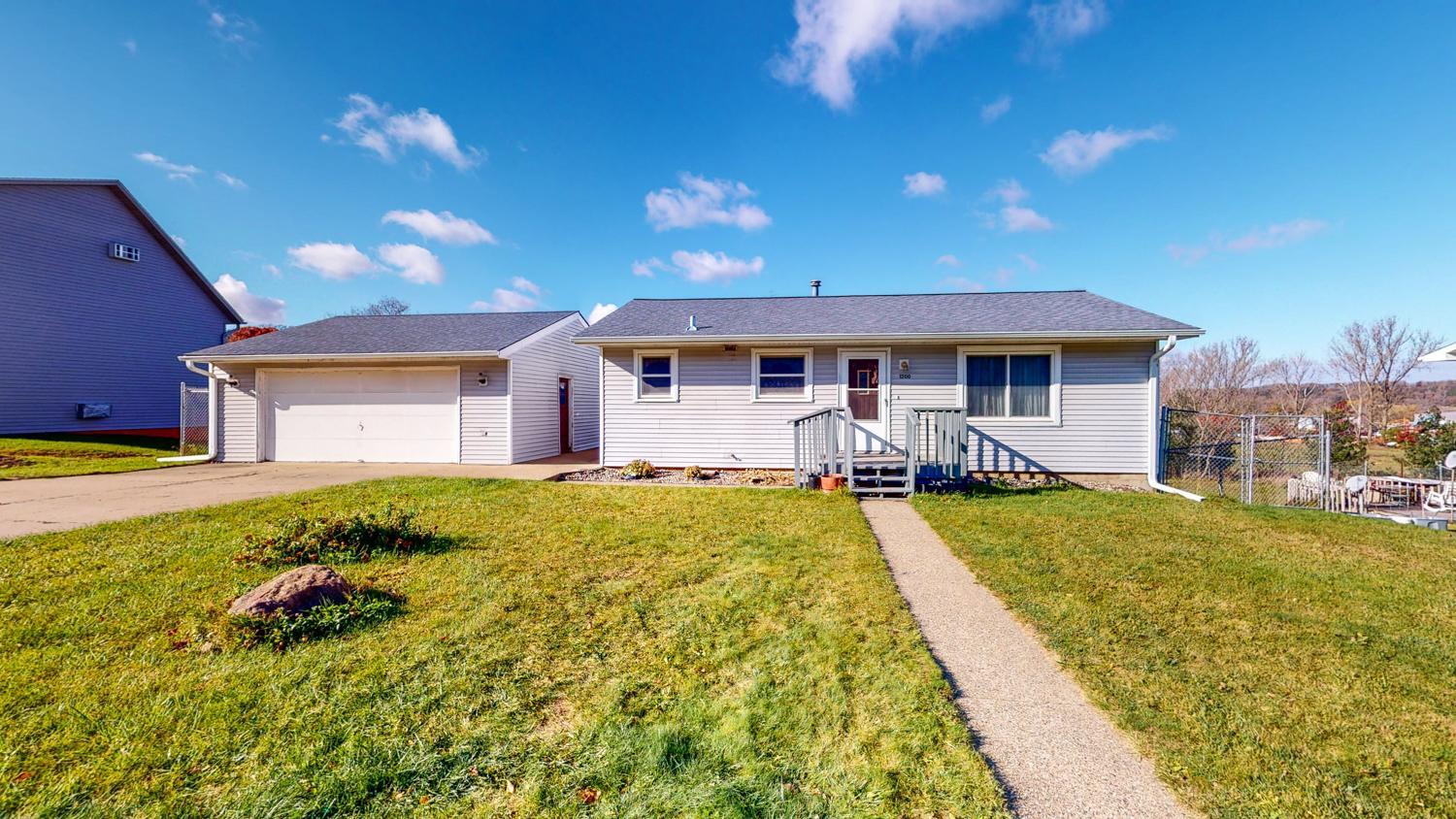 1200 Oakview Dr, Saint Charles, MN 55972 MLS 6121581 Coldwell Banker