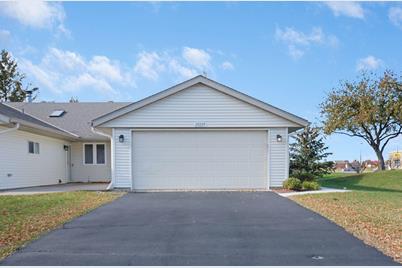 20205 Hunter Court - Photo 1