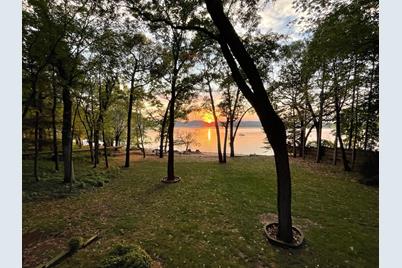 306 Cove Road, Hudson, WI 54016 - Photo 1