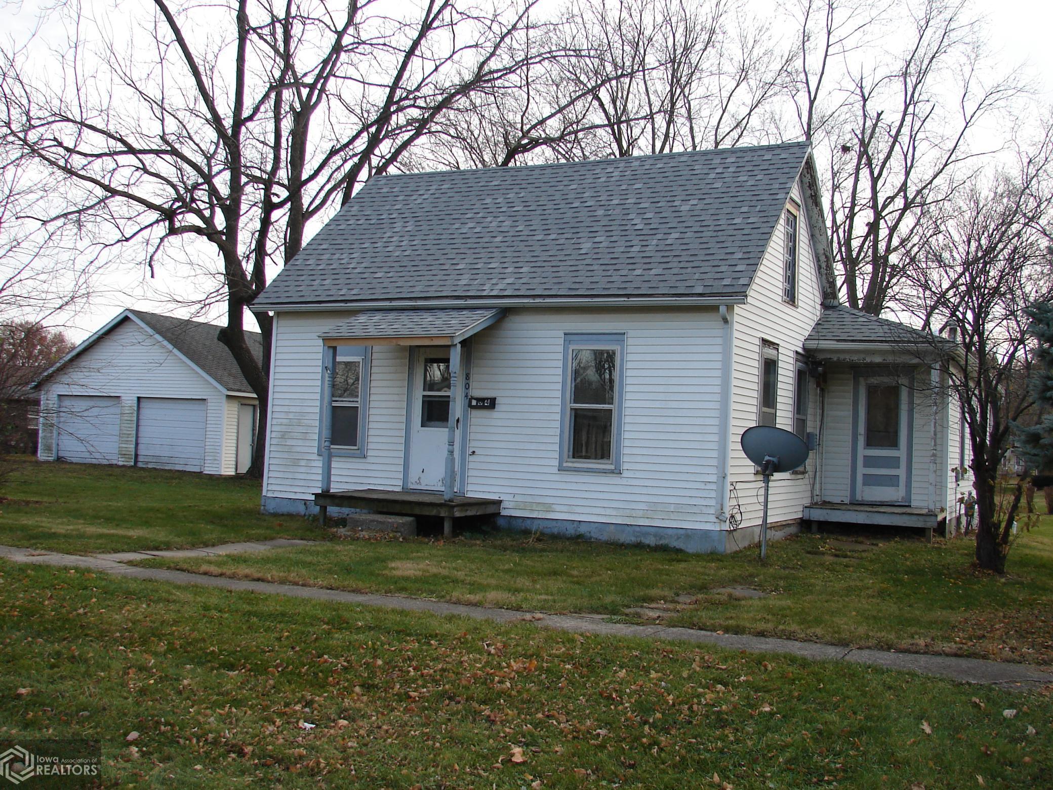 804 E Monroe St, Mount Pleasant, IA 52641 - MLS 6129738 - Coldwell Banker