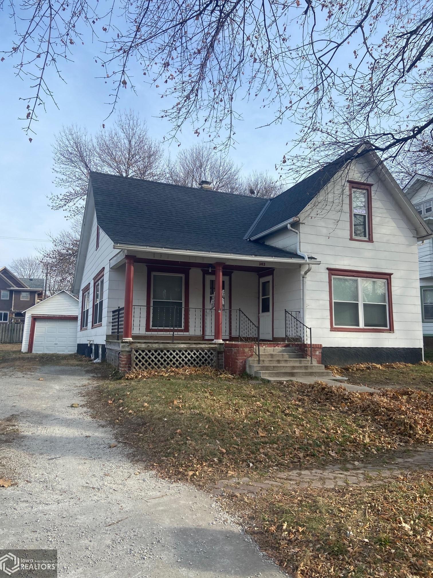 303 Church St, Shenandoah, IA 51601 - MLS 6135190 - Coldwell Banker