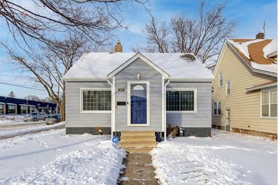1699 Edmund Avenue, Saint Paul, MN 55104 - Photo 1