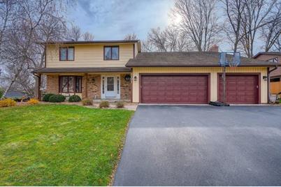 2101 Raymar Court, Burnsville, MN 55337 - Photo 1