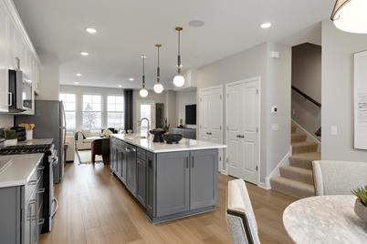 850 Mount Curve Boulevard #F, Saint Paul, MN 55116 - Photo 1