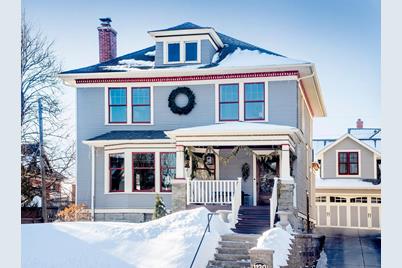 1120 Hague Avenue, Saint Paul, MN 55104 - Photo 1