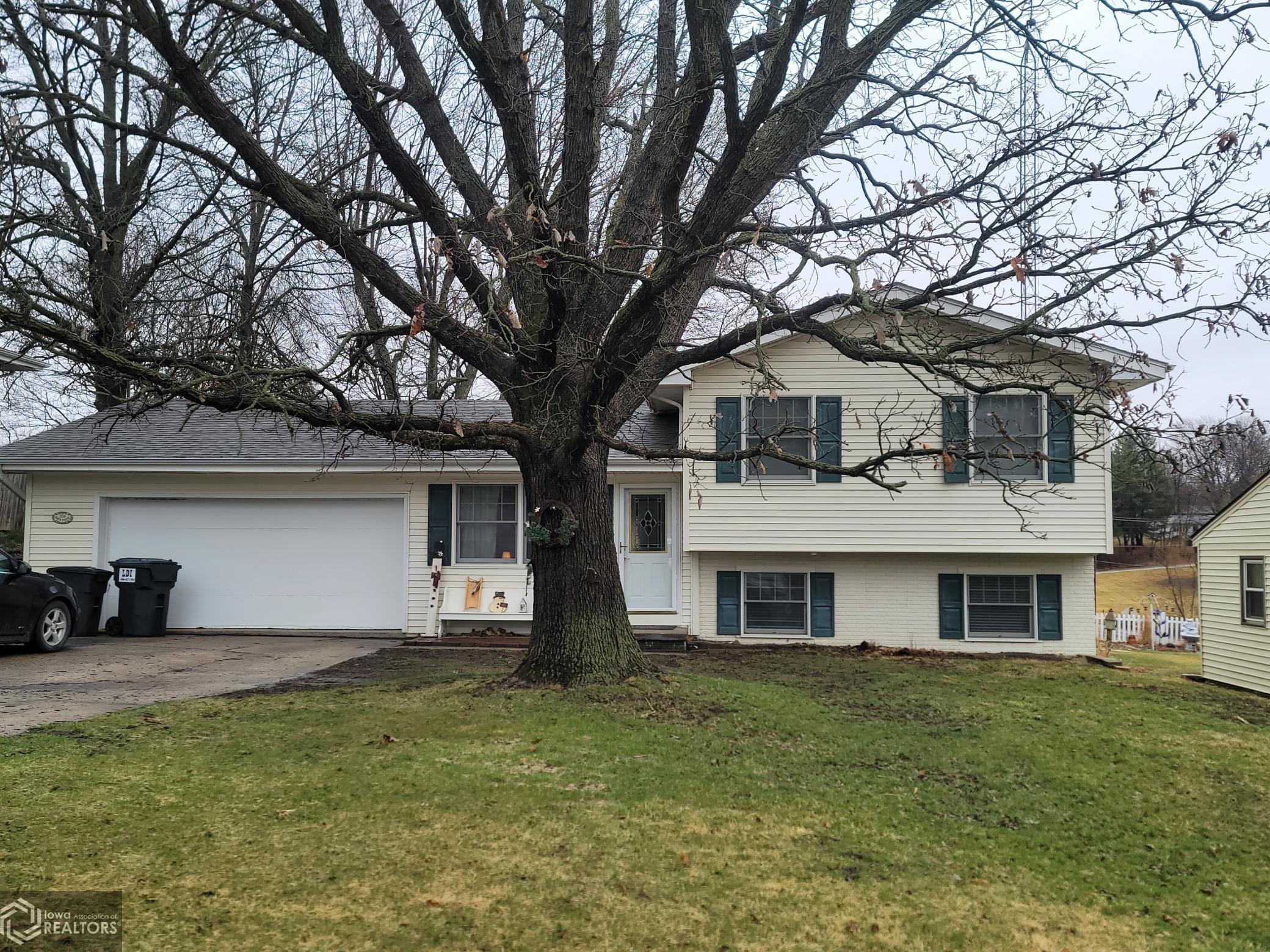Oskaloosa Funeral Homes - f4fr38m