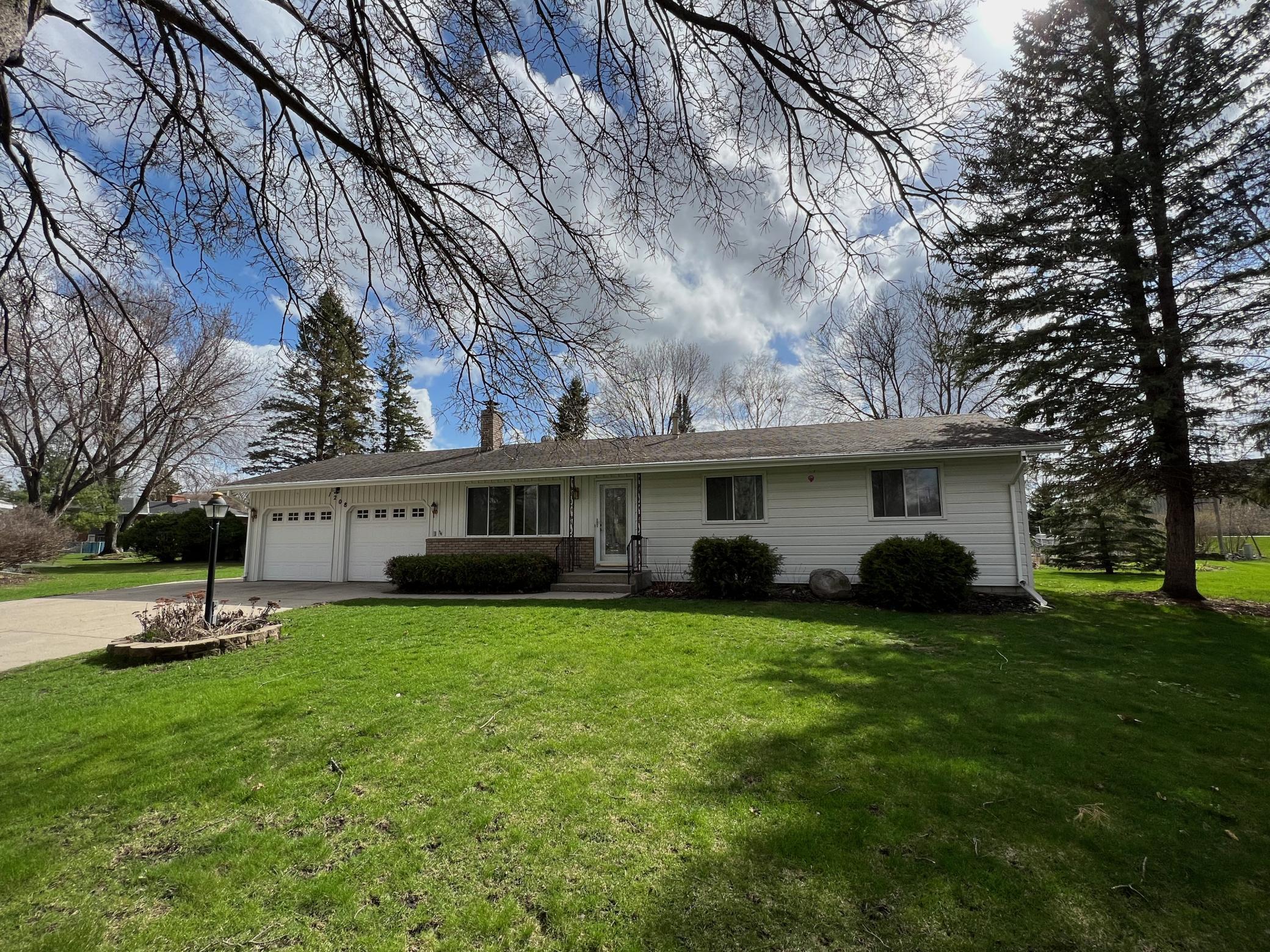 1208 Foothill Ct, Fergus Falls, MN 56537 MLS 6198434 Coldwell Banker