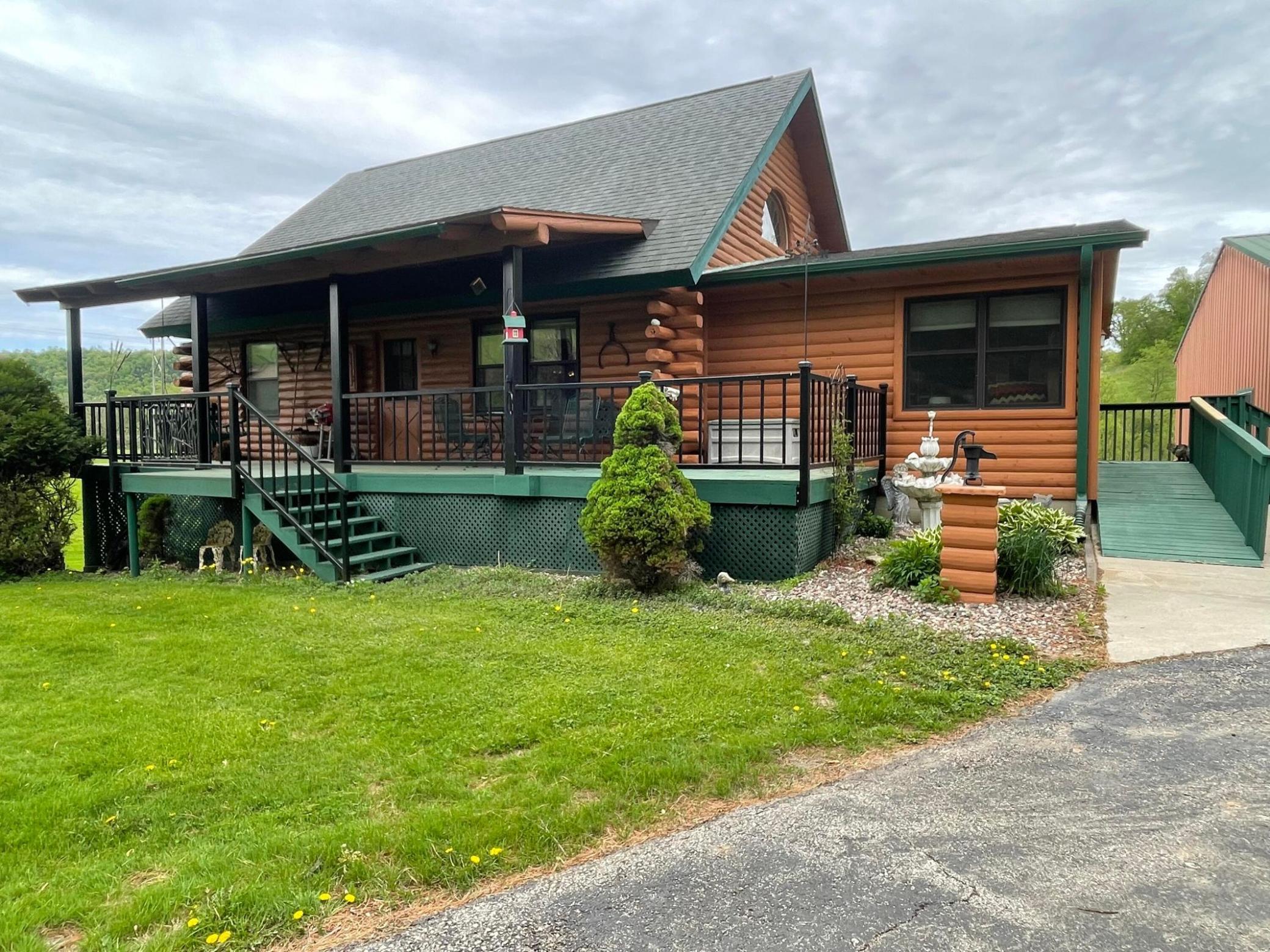 565 Beckman Rd, La Crescent, MN 55947 MLS 6202553 Coldwell Banker