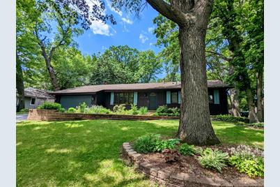 5539 Saint Michael Street, Mounds View, MN 55112 - Photo 1