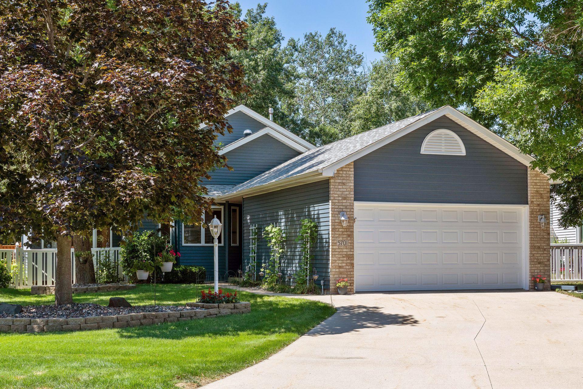 5701 Heather Ridge Dr, Shoreview, MN 55126 MLS 6224073 Coldwell Banker