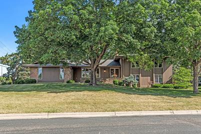 6724 Sioux Trail, Edina, MN 55439 - Photo 1