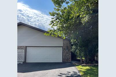 968 Zanzibar Lane N, Plymouth, MN 55447 - Photo 1