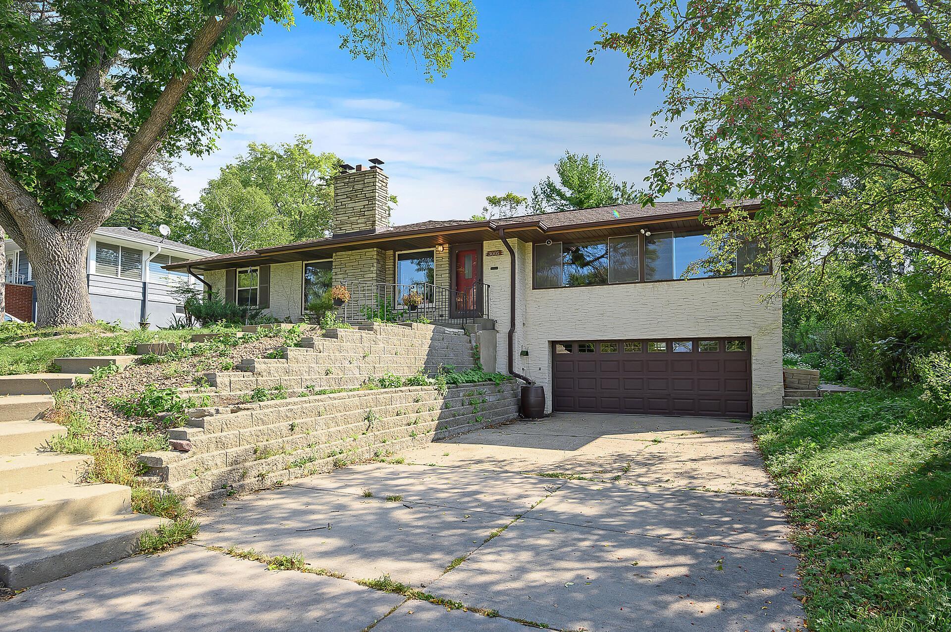 3005 NE Silver Lake Rd, Saint Anthony, MN 55418 MLS 6239179