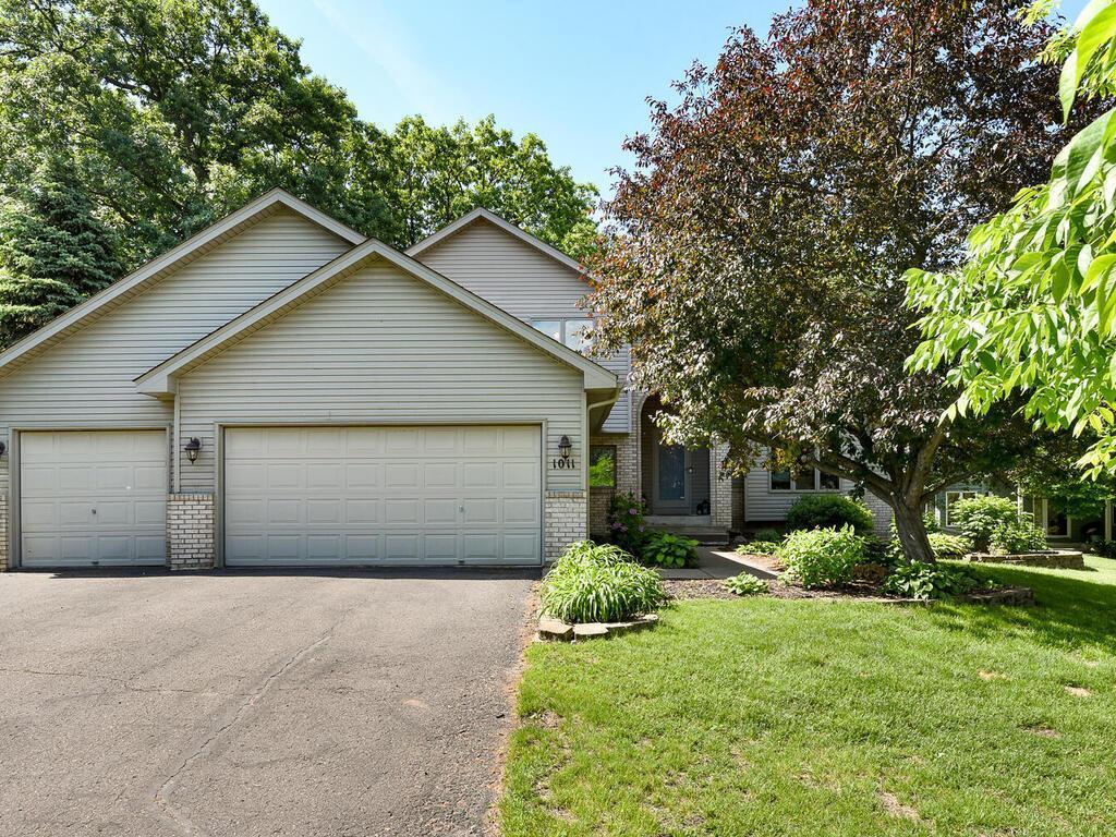 1011 Barbara Ct, Chanhassen, MN 55317 MLS 6240032 Coldwell Banker