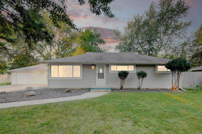 10524 York Avenue S, Bloomington, MN 55431 - Photo 1