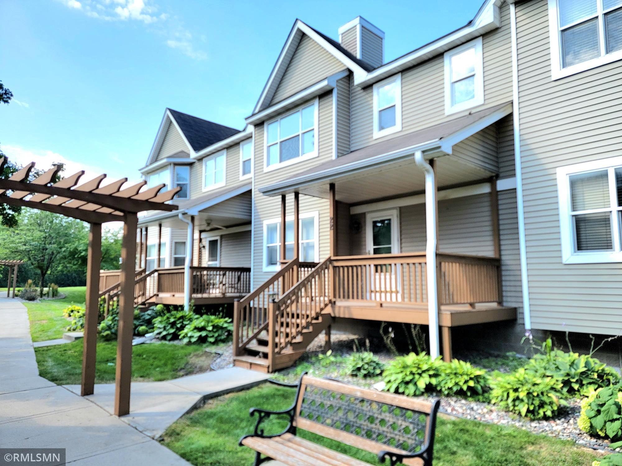 22 River Bend Pl, Chaska, MN 55318 MLS 6250172 Coldwell Banker