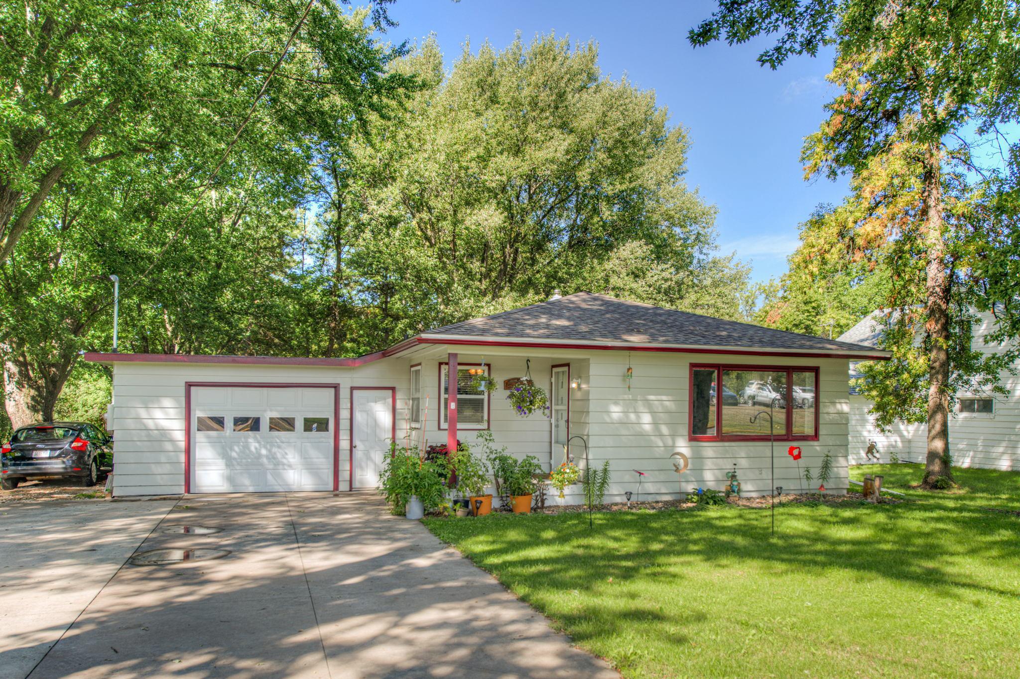 203 S Division St, Roberts, WI 54023 MLS 6253632 Coldwell Banker