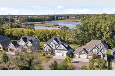 1915 County Road E2 W, Arden Hills, MN 55112 - Photo 1