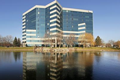 5601 Smetana Drive #710, Minnetonka, MN 55343 - Photo 1