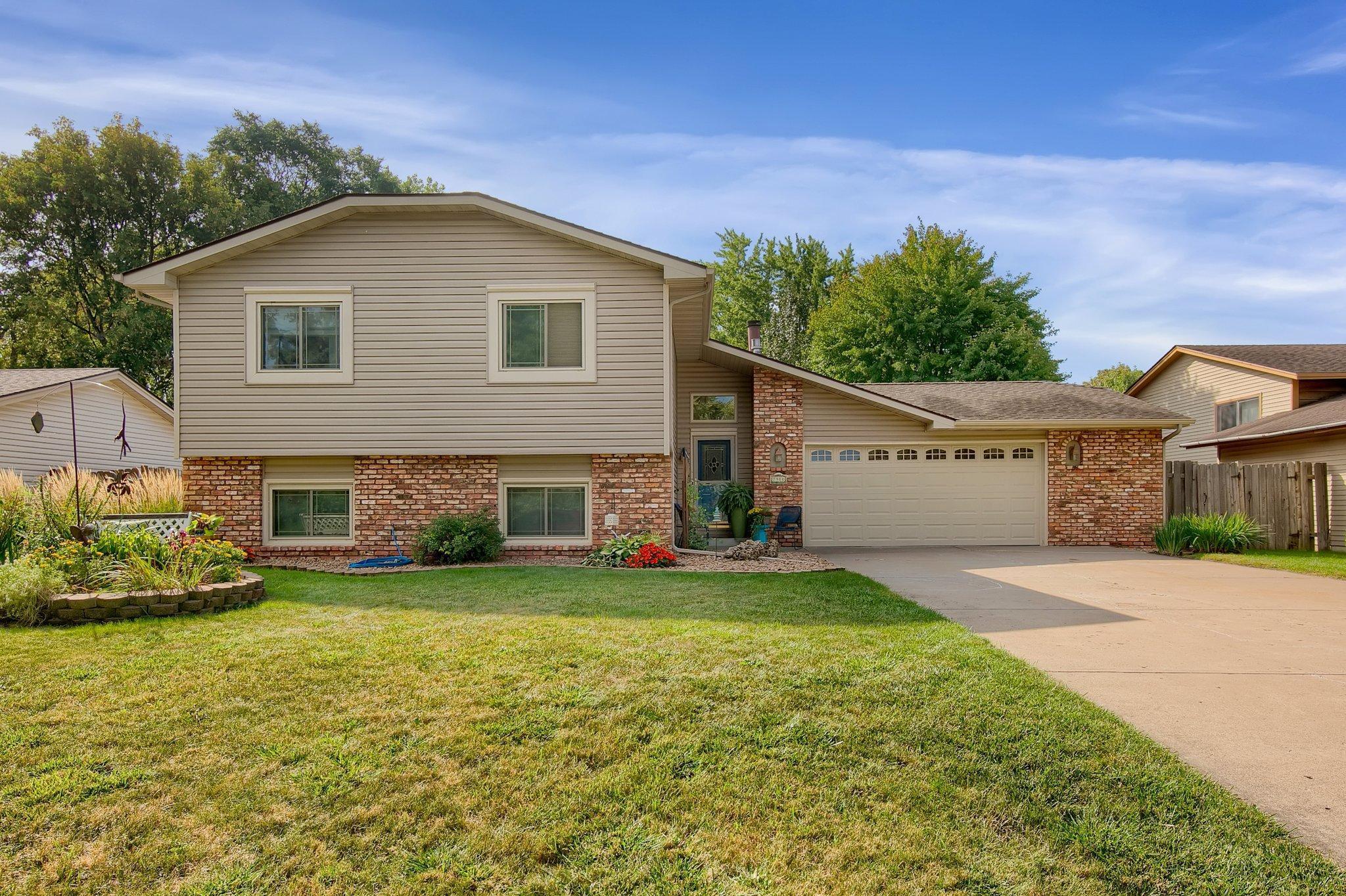 7908 Fairfield Rd, Brooklyn Park, MN 55444 MLS 6303521 Coldwell Banker