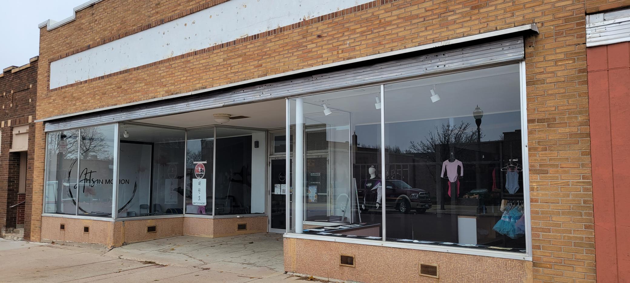 213 W Main St, Pipestone, MN 56164 MLS 6308018 Coldwell Banker