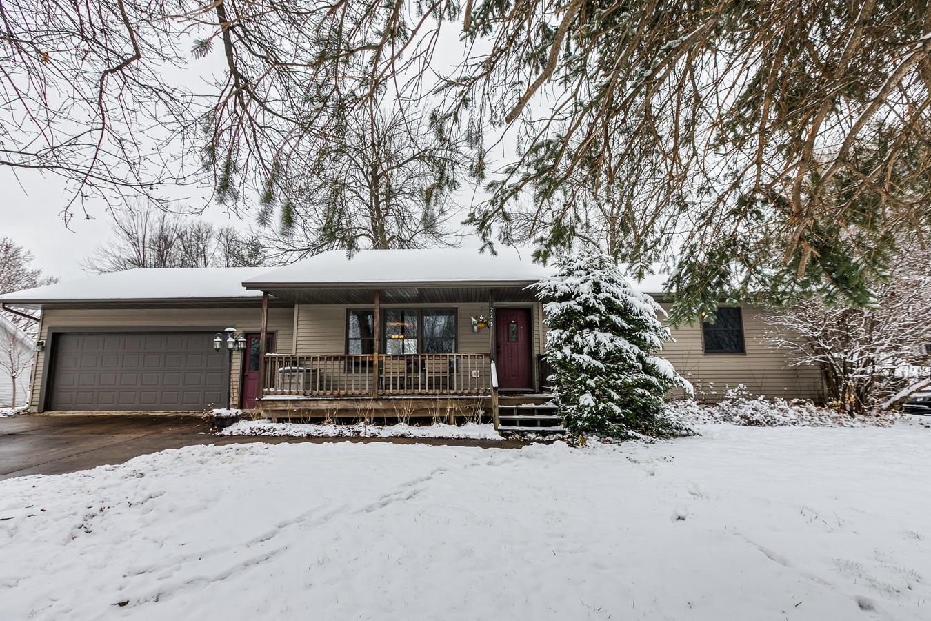 245 W Hollywood St, Ellsworth Township, WI 54011 MLS 6310147 Coldwell Banker