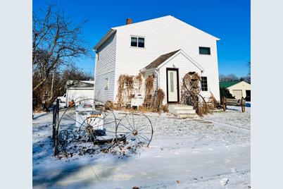 310 2nd Avenue NE, Plainview, MN 55964 - Photo 1