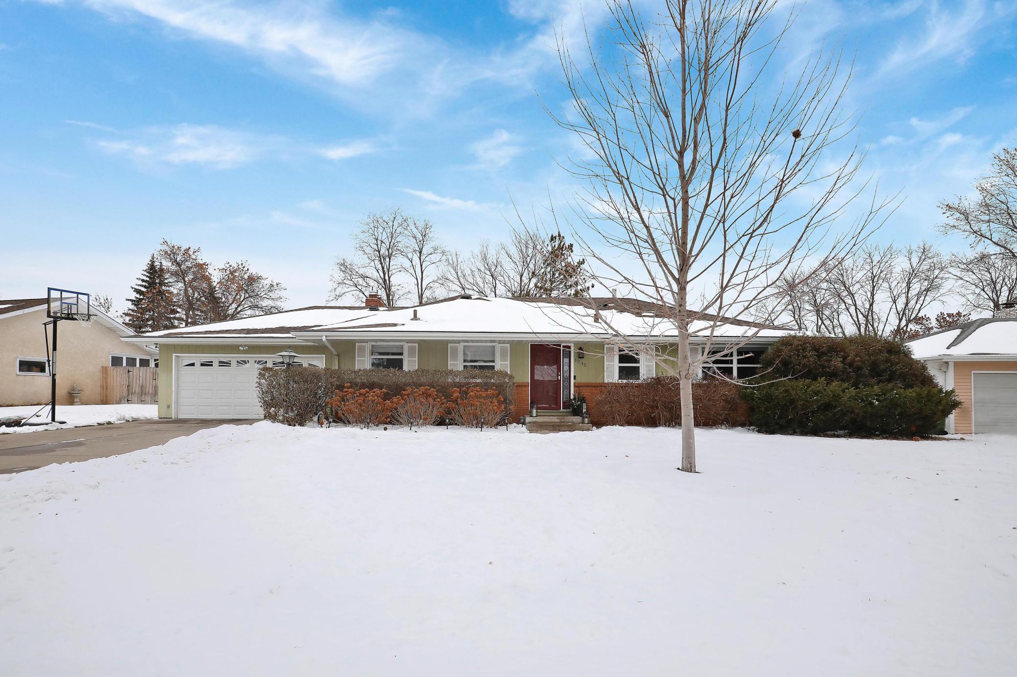 1245 Highview Dr, New Brighton, MN 55112 MLS 6315230 Coldwell Banker