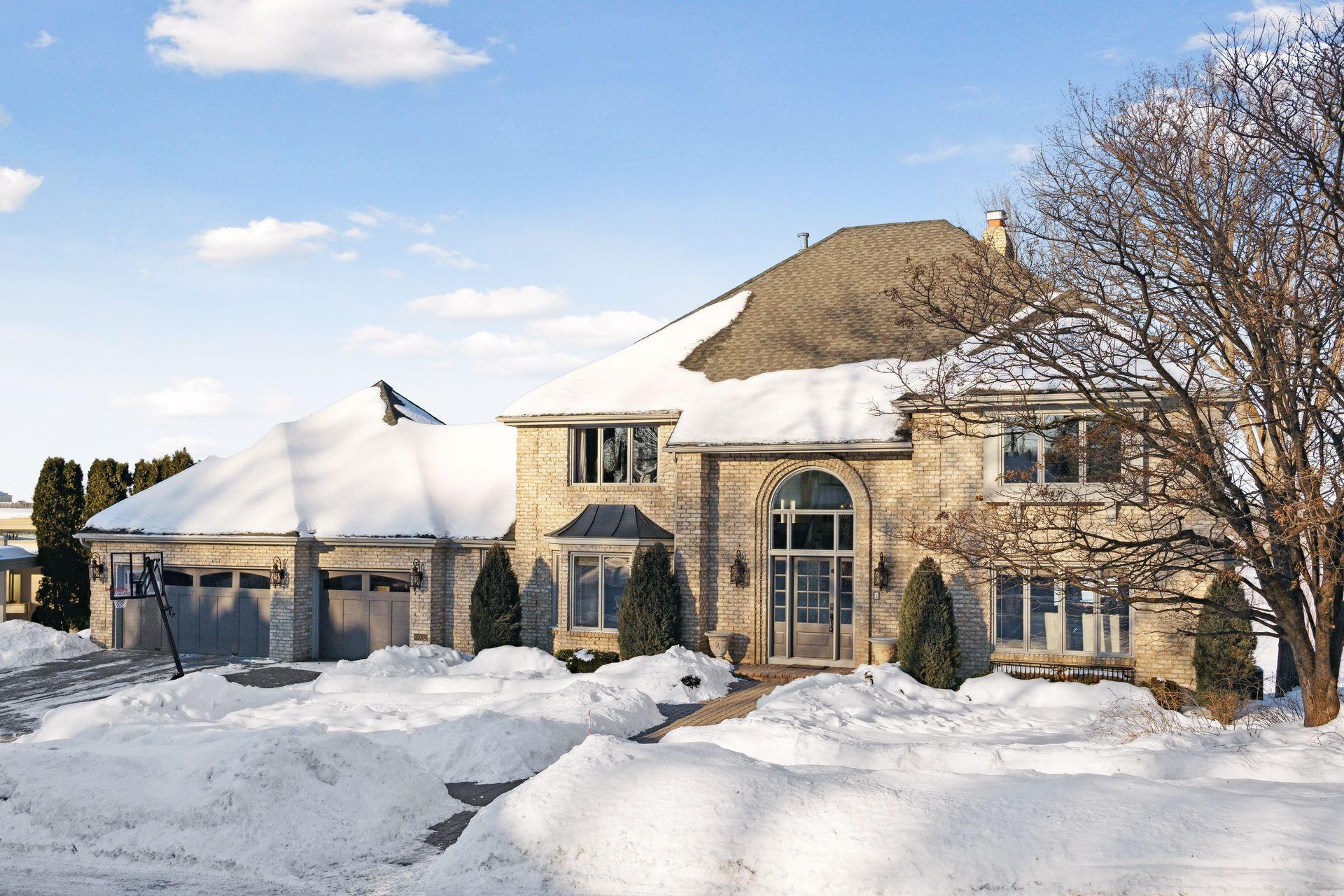 10932 Mt Curve Rd, Eden Prairie, MN 55347 MLS 6325175 Coldwell Banker