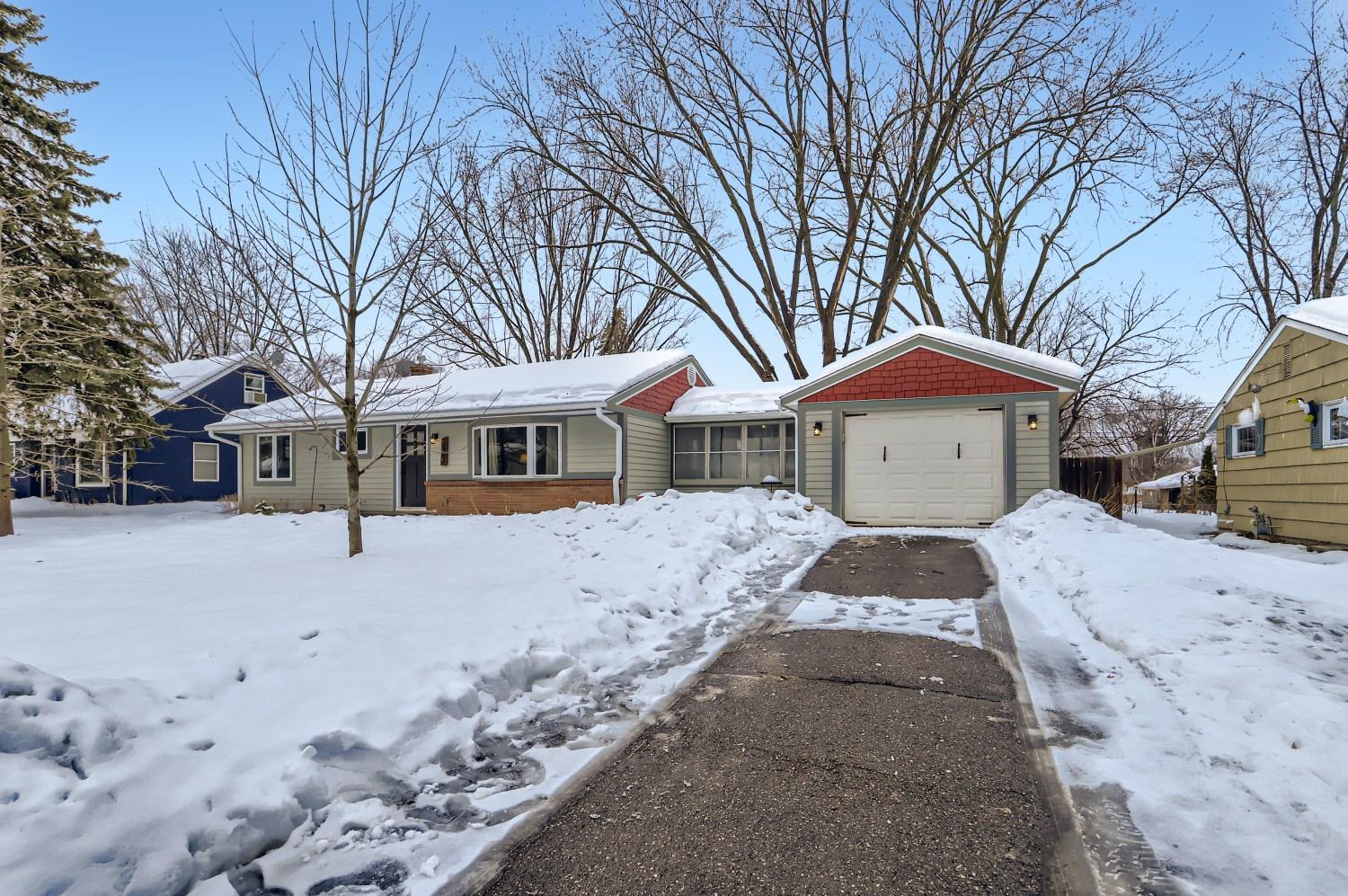 3667 Cranbrook Dr, White Bear Lake, MN 55110 MLS 6327728 Coldwell