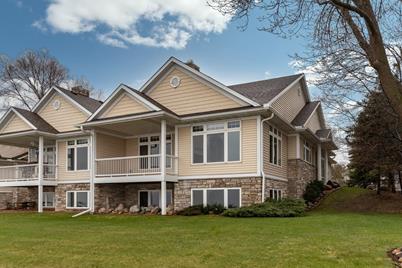 811 N Lakeshore Drive, Lake City, MN 55041 - Photo 1