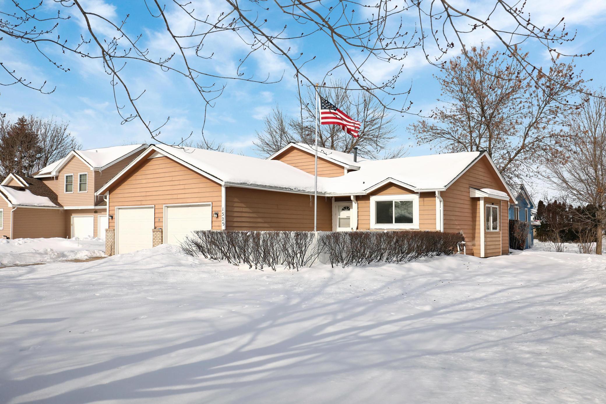 1525 Bruers Ct, Chaska, MN 55318 MLS 6328147 Coldwell Banker