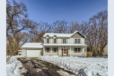 7074 46th Street Circle N, Oakdale, MN 55128 - Photo 1