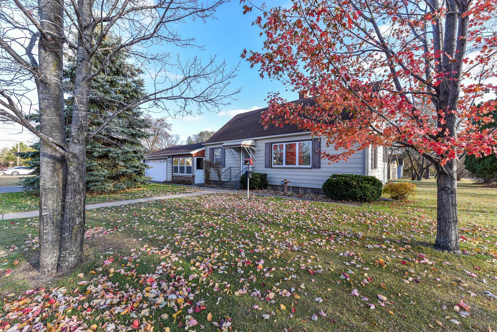 301 SW 5th St, Brainerd, MN 56401 MLS 6330849 Coldwell Banker