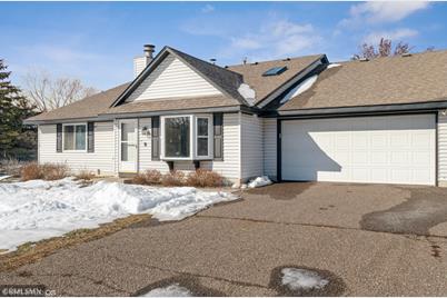 3630 Gershwin Lane N, Oakdale, MN 55128 - Photo 1