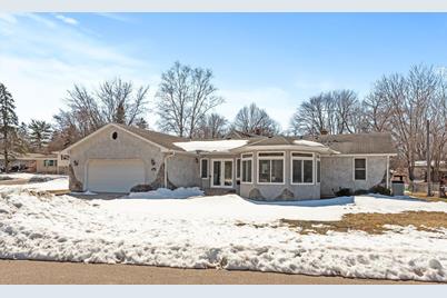 2315 Burma Lane, South Saint Paul, MN 55075 - Photo 1