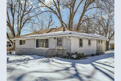 5351 Humboldt Avenue N, Brooklyn Center, MN 55430 - Photo 1