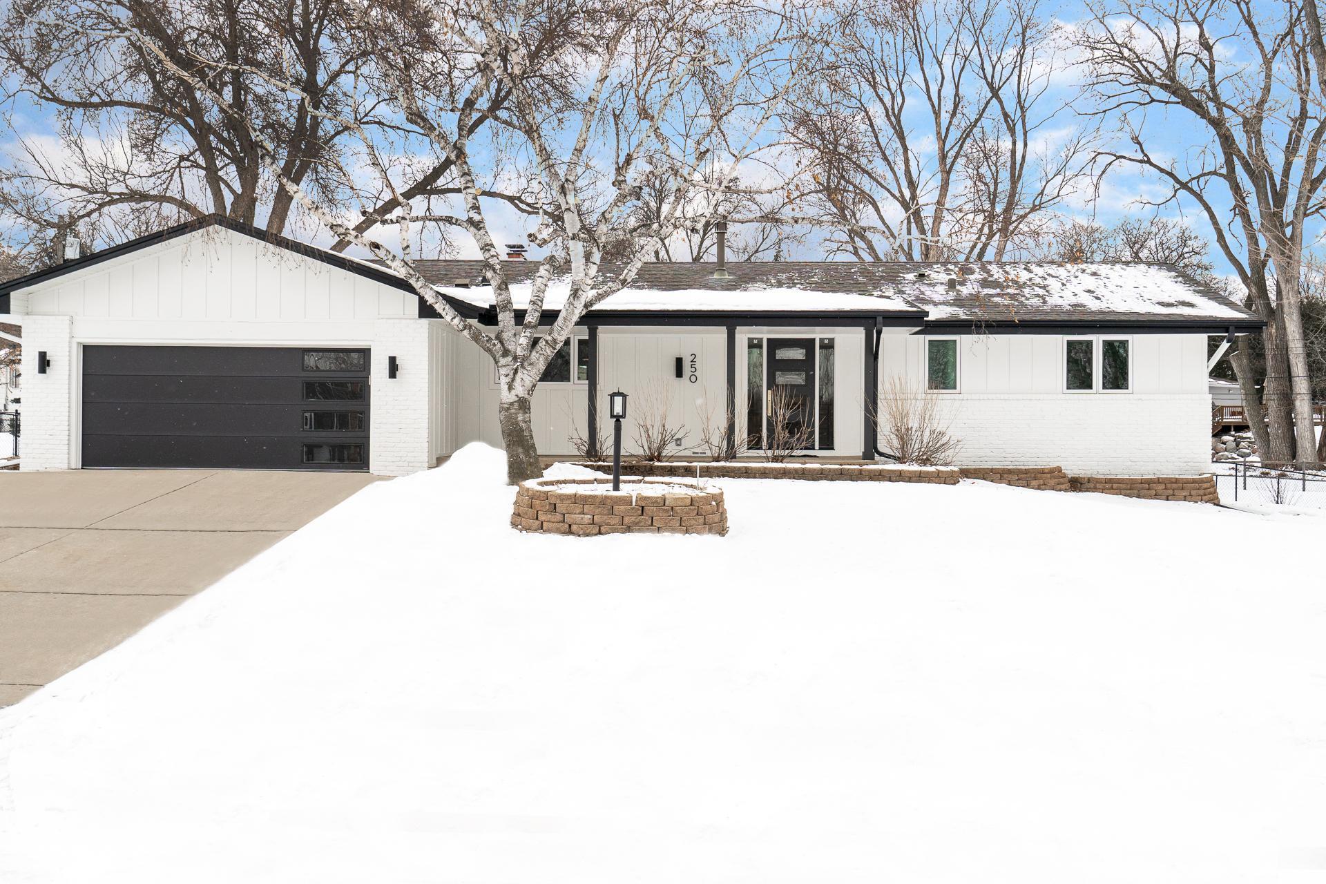 250 Yosemite Cir N, Golden Valley, MN 55422 MLS 6337608 Coldwell Banker