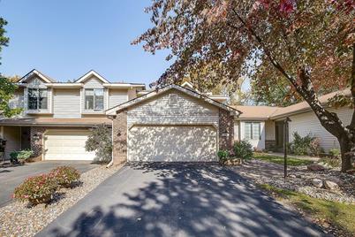 491 Sterling Street S, Maplewood, MN 55119 - Photo 1